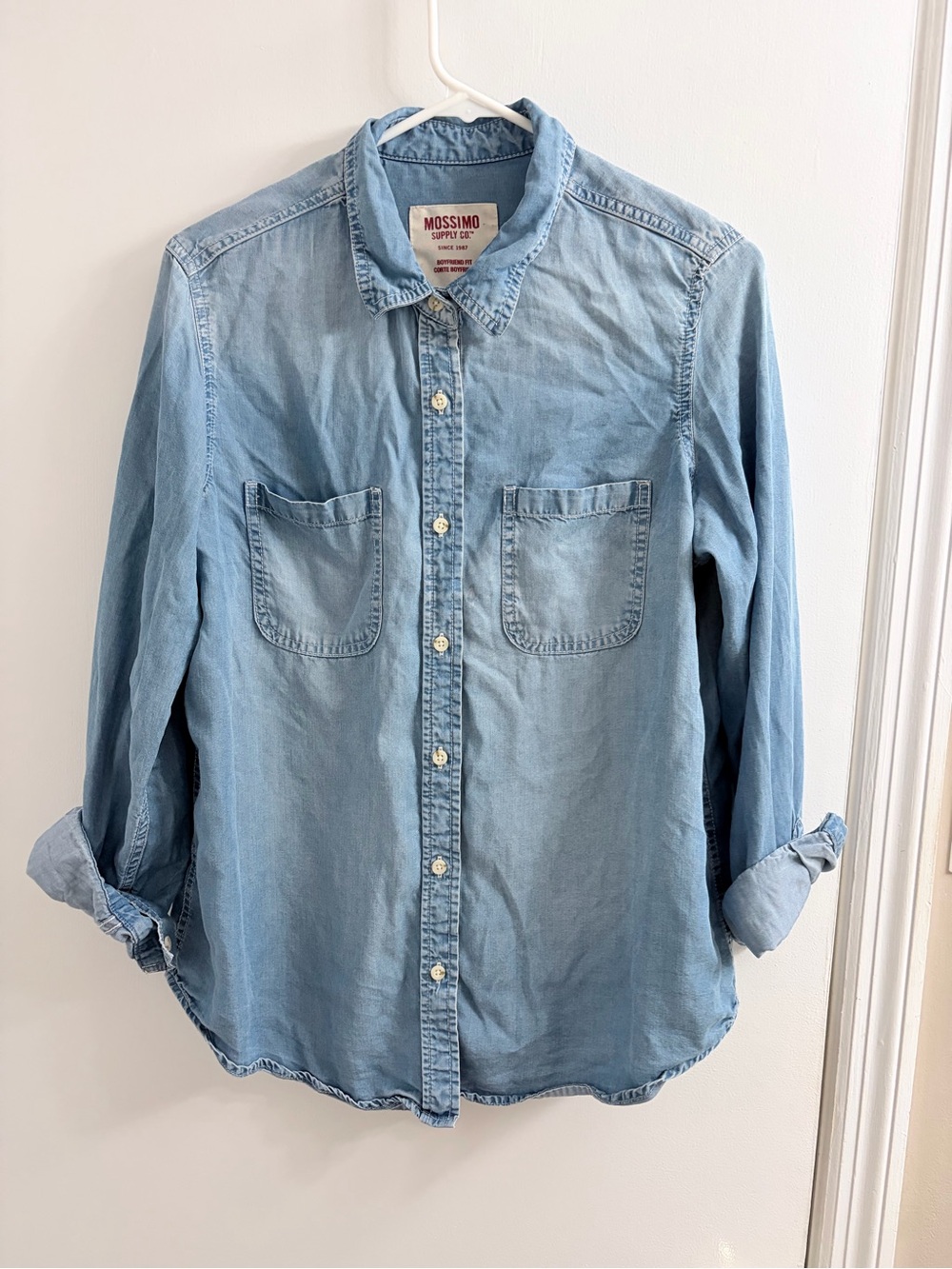 Mossimo Supply Co. Light Blue Denim Boyfriend Button-Down Shirt